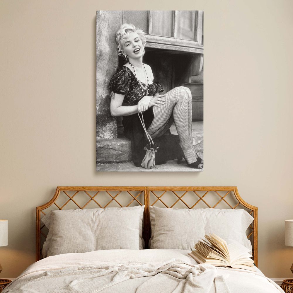 Elegant Marilyn Monroe canvas art in black and white style for trendy wall art lovers stylish canvas wall art for home decor and living room vintage charm