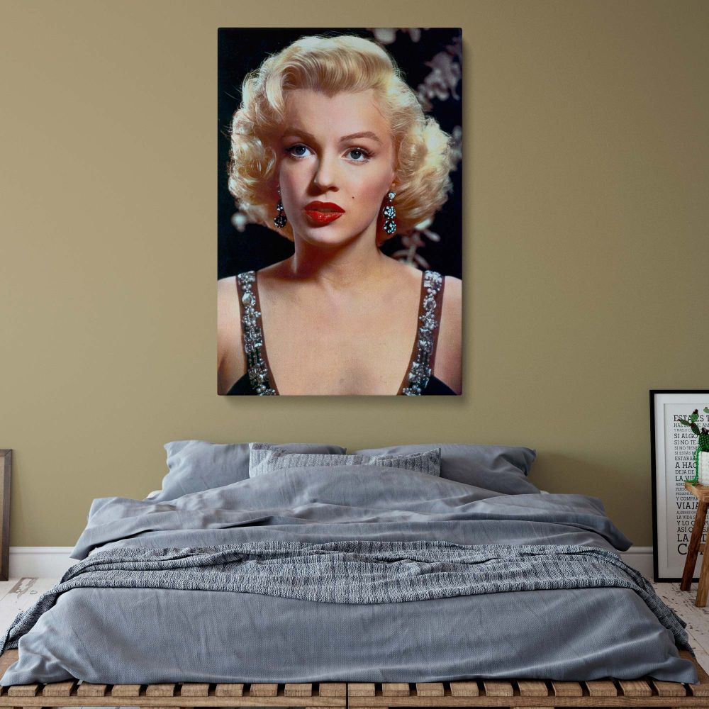 This Marilyn Monroe glamorous close up portrait captures the golden age of Hollywood through bold lighting, dramatic styling, and vintage elegance. Her iconic red lips and radiant earrings are beautifully presented in this vintage Hollywood photo canvas, 