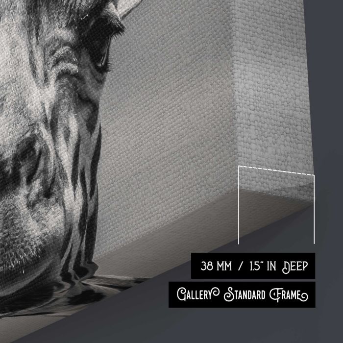 Giraffe in Monotone canvas print, canvas surface and edge detail