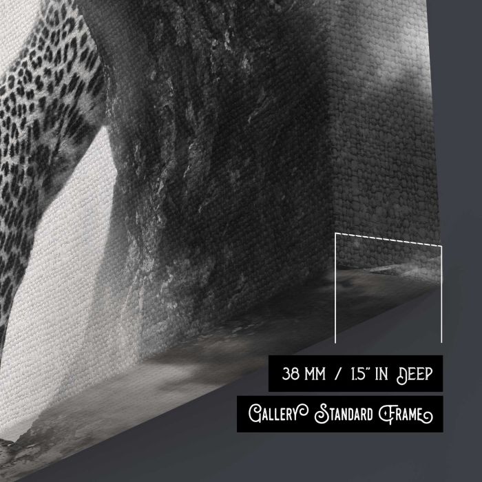 Leopard in Black and White canvas print, canvas surface and edge detail