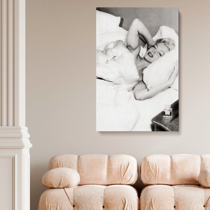 Marilyn Monroe — Bob Beerman Photoshoot (1953) canvas print, interior display view