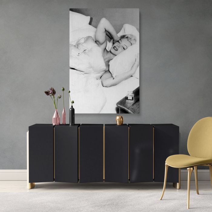 Marilyn Monroe — Bob Beerman Photoshoot (1953) canvas print, interior display view