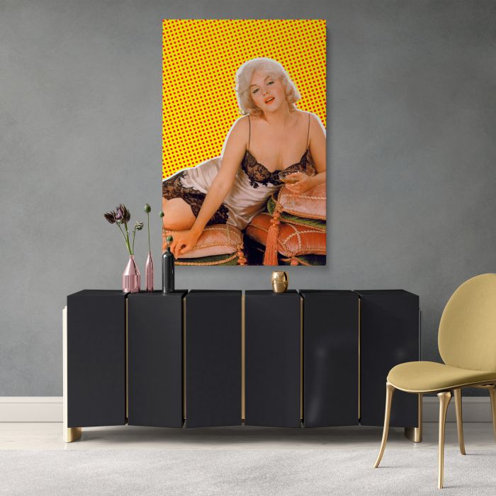 Marilyn Monroe — Eve Arnold Photoshoot (1960) canvas print, interior display view