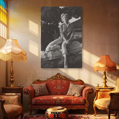 Marilyn Monroe on Rock - Classic 1950s Casual Fashion Pose 