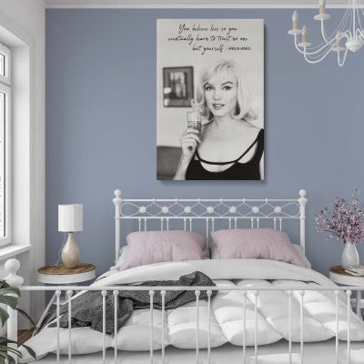 Marilyn Monroe Quote and Portrait - Empowering Vintage Hollywood Canvas 