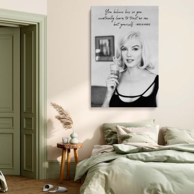Marilyn Monroe Quote and Portrait - Empowering Vintage Hollywood Canvas 