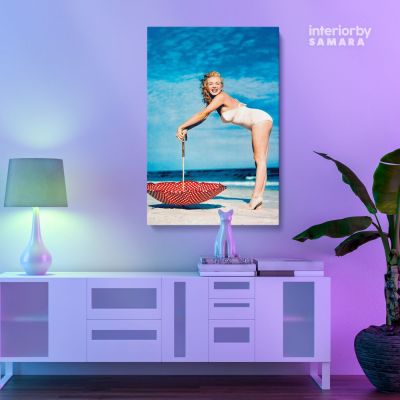 Marilyn Monroe Canvas Beech Photoshoot Sexy Model Singer Nude Photo Poster Print on Canvas Frame Wall Artwork
