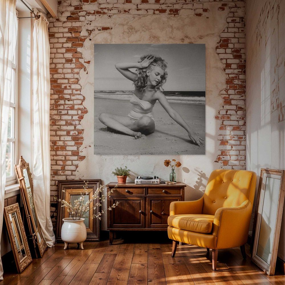 Marilyn Monroe - Andre de Dienes Photoshoot 2 — alternate room view