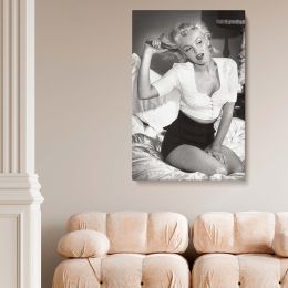 Marilyn Monroe Wall Canvas - Bedroom Art Gift with Timeless Model Print 