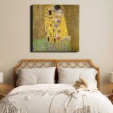 Gustav Klimt The Kiss (1907–1908) — room mockup view 17