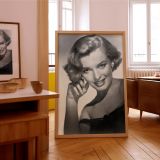 Marilyn Monroe Glam Pose - Black and White Framed Canvas Wall Art Gift - Image 8