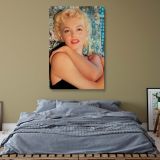 Marilyn Monroe Glamorous Pose - Retro Hollywood Canvas with Glitter Backdrop - Image 8
