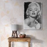 Marilyn Monroe in Fur Stole - Classic Glamour Vintage Canvas Print