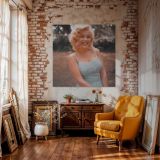 Marilyn Monroe - Sam Shaw Photoshoot 1957 — alternate room view